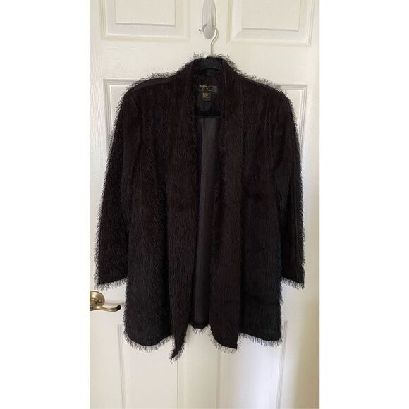 Jackets Galore by John Farrah Women’s Black Furry Jacket - Picture 1 of 8
